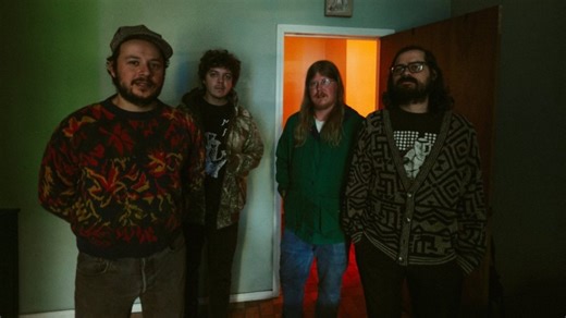 Premiere: Holy Wave Announce Studio 22 Singles and B-Sides EP