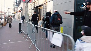 493 reactions · 107 shares | Vous voulez éviter de retourner trop souvent faire vos courses ?  Apprenez à bien ranger votre réfrigérateur pour conserver vos denrées plus longtemps ! 復稜 Partagez, commentez et retrouvez-nous tous les jours sur France 3 Régions En coproduction avecFrance Télévisions et avec la participation de France 3 Régions et Public Sénat, et en partenariat avec Hellio | Alors Média | Facebook