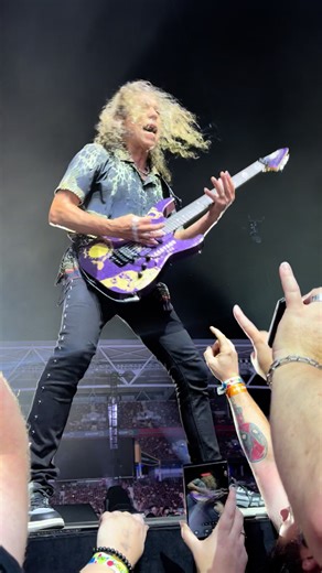 Kirk tonight in Brisbane! @metallica