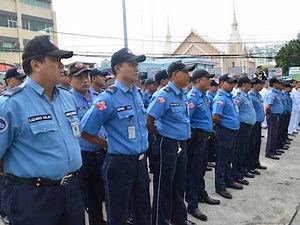 MMDA set to launch new traffic signal system and command control center | Coconuts