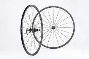 DT Swiss PR 1400 DiCut OXIC review