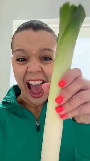 1M views · 10K reactions | Pranking my Husband with a Leek 藍 #prank #leek #couplegoals | LadBaby | Facebook