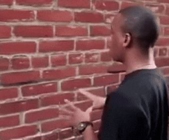 how it feels to try n interact w popular oomf