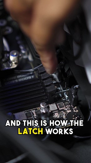 Replace/Remove RAM In 60 Seconds! 🤯 #gamingpc #pcbuildingtips #ram | how to install ram