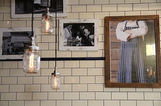 Ribs & Burgers Fortitude Valley | Fortitude Valley Restaurants