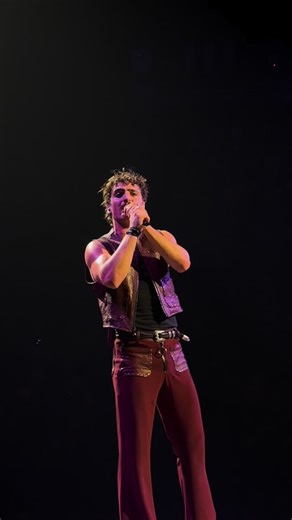 Benson Boone Nation 🍟 | Benson Boone performing ‘Be Someone’ in Antwerp, Belgium 🎥 laurenwullaert5 on TT #bensonboone | Instagram