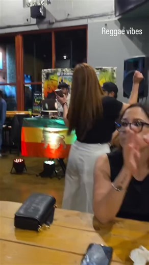 🌴 Fuego Reggae Saturdays! 🔥 Who loves reggae vibes in the High Desert? 🌵💚💛❤️ Tap in and let me know if you were dancing in this clip! 💃🏽🕺🏽 Every month we bring the culture — live bands, selectors, family energy, and pure roots reggae at Consbeeracy Brewing in Hesperia, CA. 🎶🍻 This is what we do… real moments, real people, real reggae. 🌴 🎥: Another video snippet from the dance floor 🎶: Caribbean Fuego Reggae Saturdays 📍11352 Hesperia Rd, Hesperia, CA 92345 #CaribbeanFuegoReggaeHD #