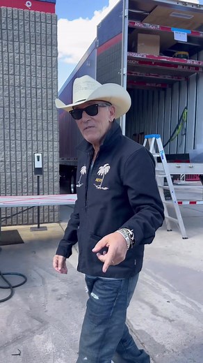 LAS VEGAS! Are you ready?! Bruce Springsteen and the E Street Band roll into town this Friday night at the T Mobile Arena! #springsteen #brucespringsteen #estreetband #springsteentour2024 #lasvegas #nevada #music #livemusic #foryou #foryoupage #fyp