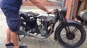 First test of my Terrot HSST 350cc OHV 1931. Bike is running now. More info on www.hd-classic.be | Hd Classic