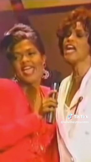 Whitney and The Winans Sing 'It's Time' at Essence Awards 1992