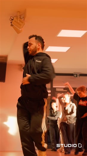 Studio B on Instagram: "Opening Studio B x @rifikili 🔥 . . . 🎥🤯😍: @waitforjamie #bapartofit #studioB #wirsindbothe #commercialdance #dancecommunityhannover"