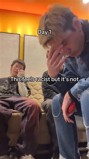 CA$ SkinWalker on Instagram: "Day 1 🤷‍♂️ #chinese #chinamaxing #language #accents #fyp"