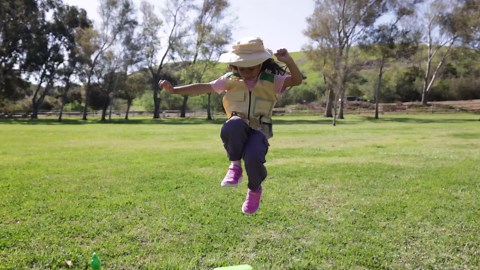 Stomp Rocket Dino-Soar Rocket Launcher for Kids - 3 Dinosaur-Themed Rockets - Fun Backyard & Outdoor Fun Toy Gift for Boys & Girls - STEM Soft Foam Blaster Set - Ages 3 & Up