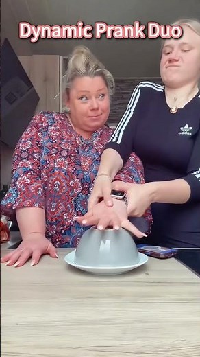Dynamic prank duo! #funny videos #prankvideo #streetprank #funnyprank #fyp