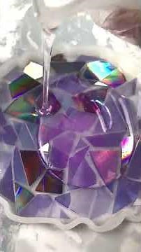 Turn A Broken CD Into Art 🎨 💿 (DIY Epoxy Resin Project)