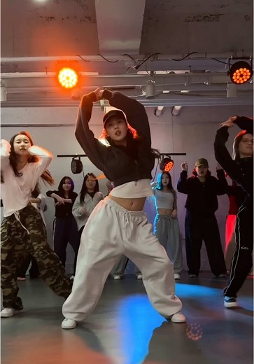 Girly Hip Hop Dance Choreography Tutorial