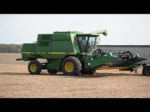 John Deere 9500 Combine - 920 Flex Header - Soybeans - Lenawee County - Michigan - Harvest 2020