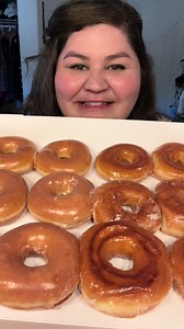 Crispy Krispy Kreme Donut Review: Flavor 10/10, Crunch 1/10