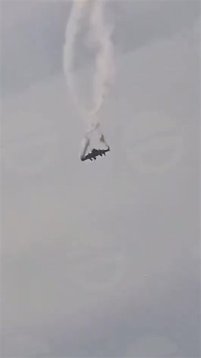 11K views · 62 reactions | More footage shows debris from the Turkish Air Force C‑130 Hercules (68‑01609) breaking apart and falling from the sky. #Aviation #MilitaryAviation #C130 #Hercules #AirCrash #PlaneSpotting #AviationSafety #AircraftIncident #BreakingNews #AviationNews | Aviation Passion | Facebook