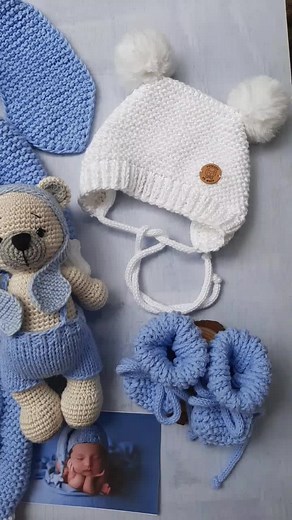 Conjunto Personalizado para un Principito - Hecho a Mano en Técnica de Dos Agujas Sin Costuras