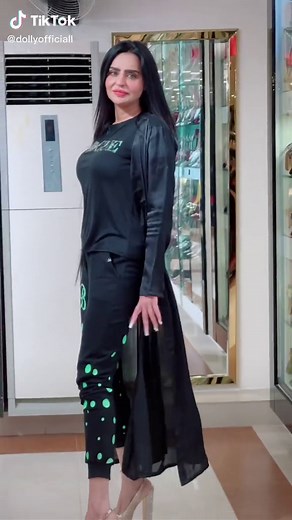 Teacher in 8-Inch Heels: A Perfect Match for Student Challenge