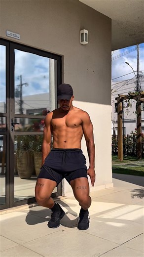 Skinny legs? Do this here🏅