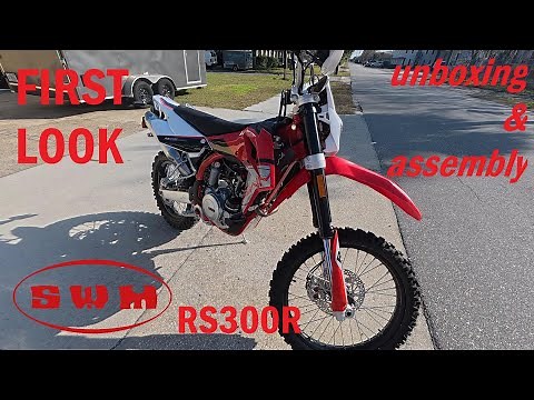 SWM RS300R FIRST LOOK - UNBOXING AND ASSEMBLY