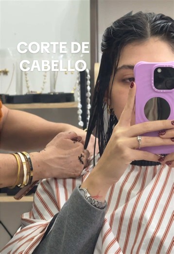 acompañame a cortarme el cabello, se hace adiccion cada vez lo quieres mas y mas corto