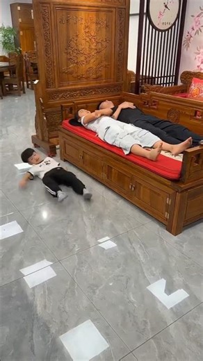 Single Bed Turned Into Double Bed 😳 Multipurpose Bed 🛏️