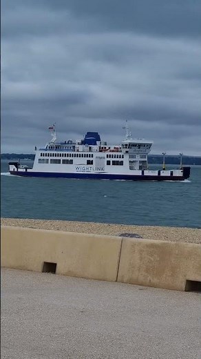 Spotted The Isle of Wight Ferry Coming in – Along Southsea Seafront | Cycling Around Hampshire
