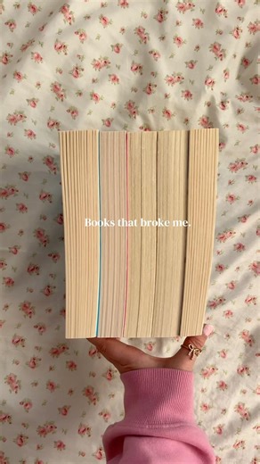 Sad book recs📖 #booktok #bookrecs #sadbooks #sad #bookrecommendations