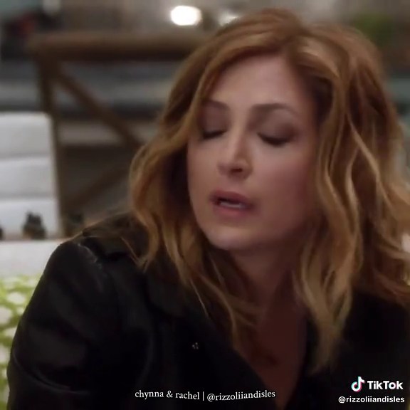 season 4 episode 4 of rizzoli & isles will forever be one of the best episodes #rizzoliandisles #janerizzoli #mauraisles #angieharmon #angieharmon