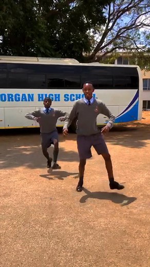 19K views · 749 reactions | Guess which song is this @highlight Frets Donzvo EarGround TV #extrakwazvose #hilightseveryonefollowers2025 | Nathan Dakha | Facebook