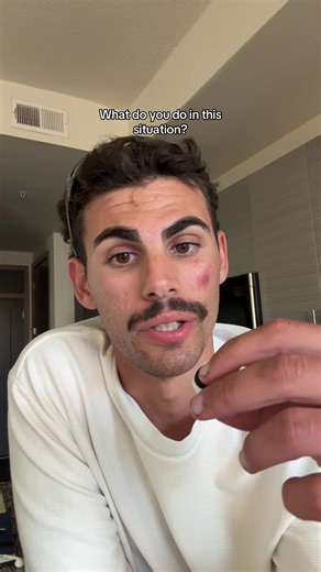 What would you do in this situation? #softskills #softskillstraining #personaldevelopment #skills #socialskills