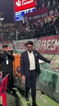 हमीरपुर सांसद अनुराग ठाकुर धर्मशाला में इंडिया और साउथ अफ्रीका का मैच देखते हुए।।