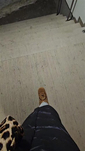 Võtsin lõpuks nüüd julguse kokku,ja lähen tšillin ringi ühes jalas saabas,teises tennis 😅😊✨️ #foryou #lymphedema #winter #cold #outside