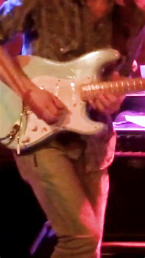 Crazy STRAT Solo 💥 Live in NYC #beneunson