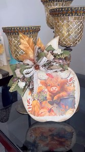 830 reactions · 278 shares | DIY Fall Highland Cow Cutting Board Decor with a cutting board from @woodpeckerscrafts !! Napkin is from my Big Pack of Craftkins napkin subscription! #falldiy #diyfalldecor #highlandcow #falldecor #fallcrafts #fallvibes | Manda Panda Projects | Facebook