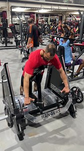 Rowing machine متوفرة الآن بفرع بوزغاية | AYMEN Musculation