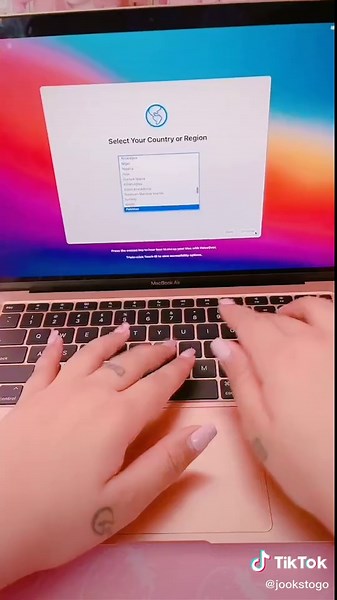 Unboxing my Rose Gold MacBook Air