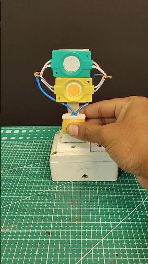 12V Green LED Science Experiment Gone Wrong ⚡ | Short Circuit Test