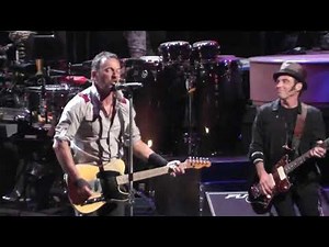 Bruce Springsteen "My Love Will Not Let You Down" 5/13/14 (2) & E Street Band - Albany, NY