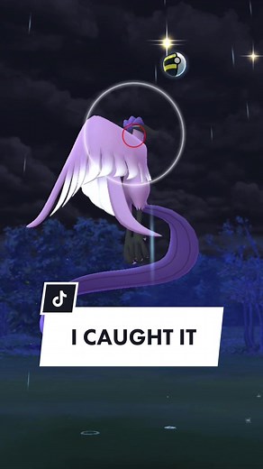 Catching a Shiny Galarian Articuno in Pokemon GO!