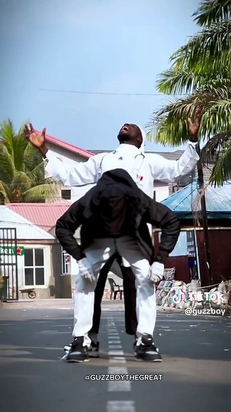 Robotic Dance Moves Showcase with E-Sky🤖🔥