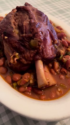 Delicious Smoked Ham Hocks Recipe from Iowa