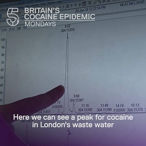 Dr Leon Barron investigates the shocking extent of London's cocaine usage by testing a sample from a waste water plant. | Channel 5