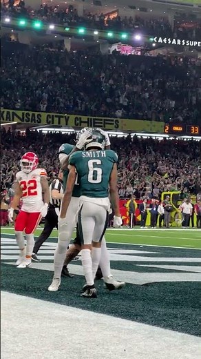 Devonta Smith ordered the 6 for 6 special #shorts