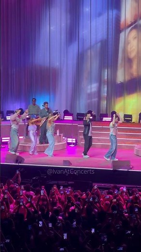 Hilary Duff Brings the “With Love” Viral Dance to Dublin 😂💜 | 3Arena