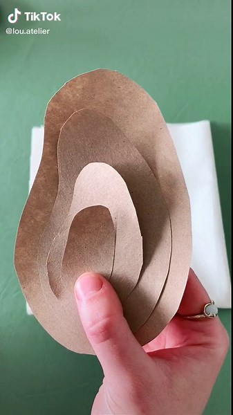 Crafting Fabric Flowers: Step-by-Step Tutorial