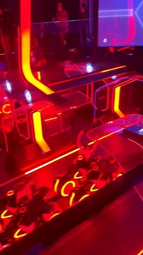 231 reactions · 14 shares | INSANE Magic Kingdom Rope Drop! (4...